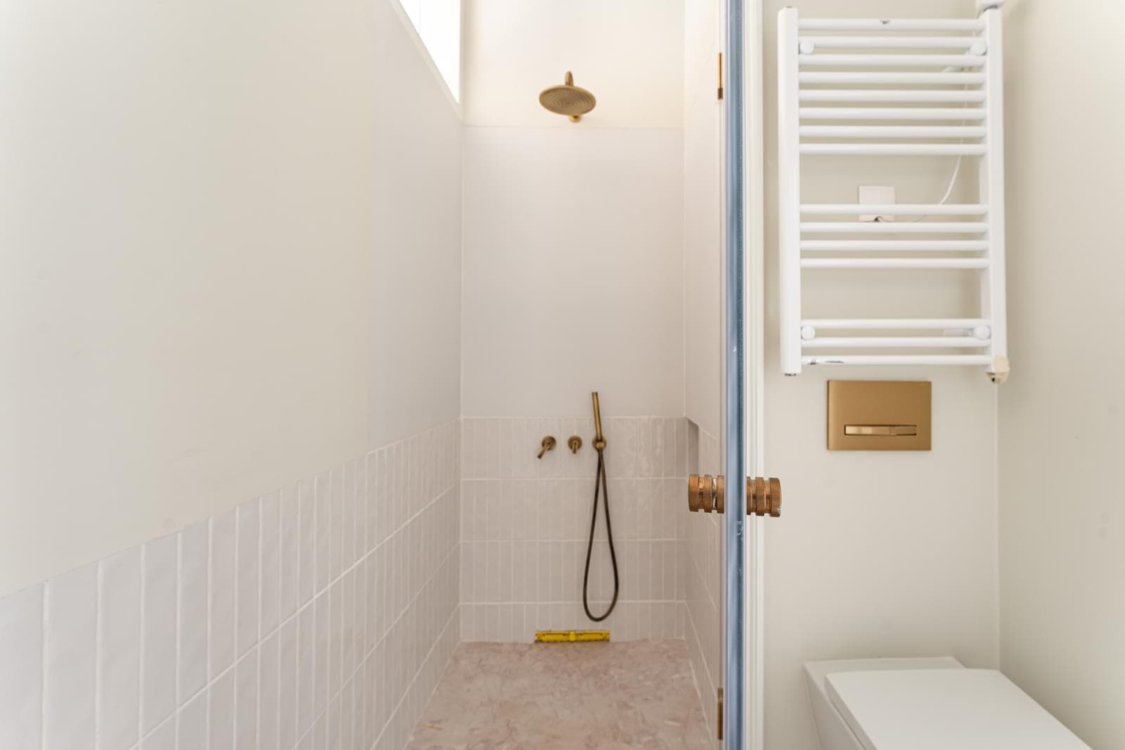 2 Bedroom Apartment with parking, Avenida da Liberdade, Lisboa - Image 19