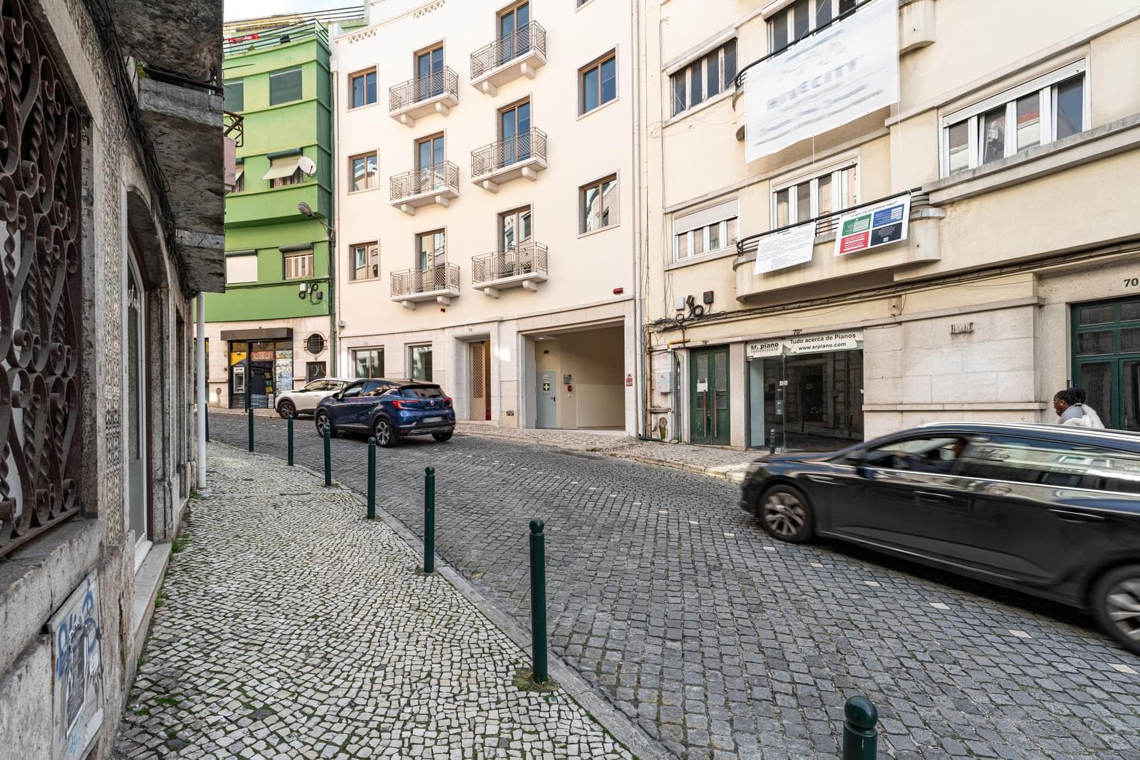 2 Bedroom Apartment with parking, Avenida da Liberdade, Lisboa - Image 35