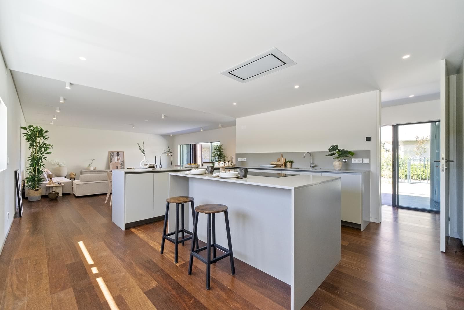 4 Bedroom Apartment with garden, Areia, Cascais - Image 3