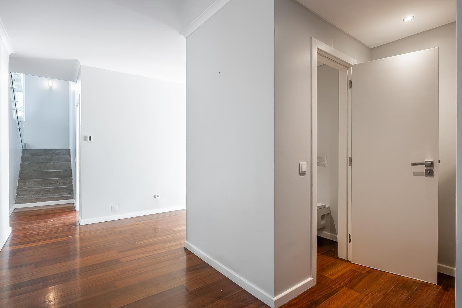 Moradia Isolada T5 com piscina, Cascais - Imagem 6