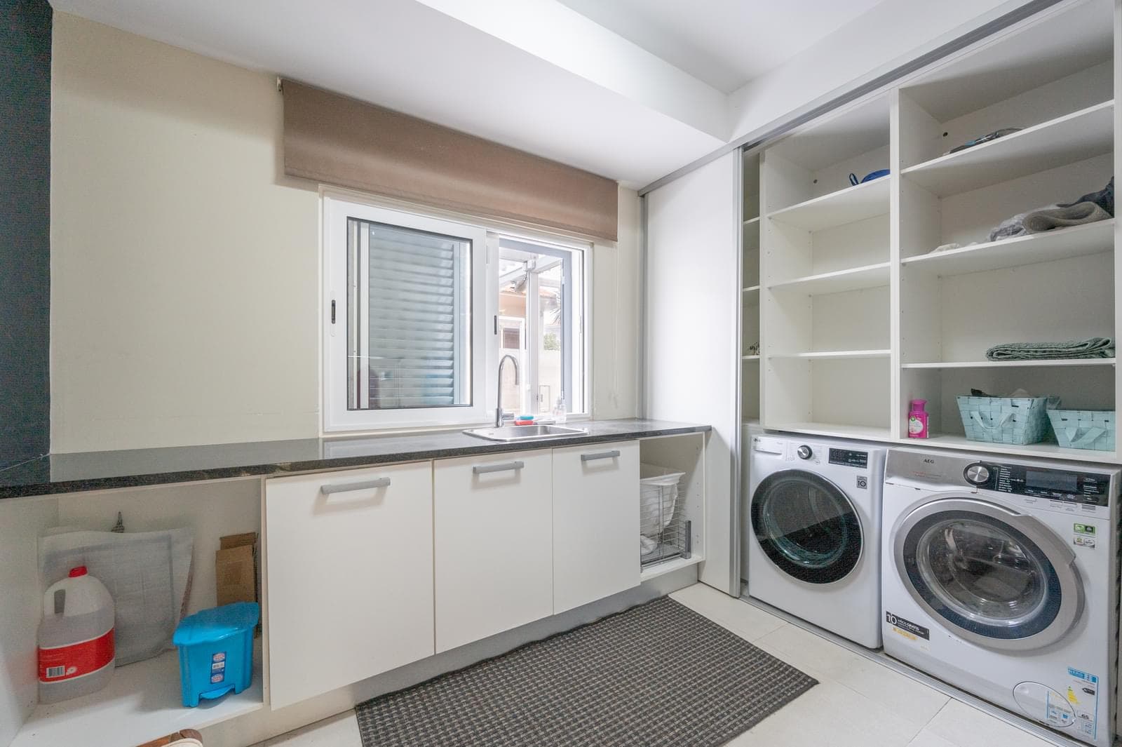 Moradia T5 com piscina, Alapraia, Cascais - Imagem 23