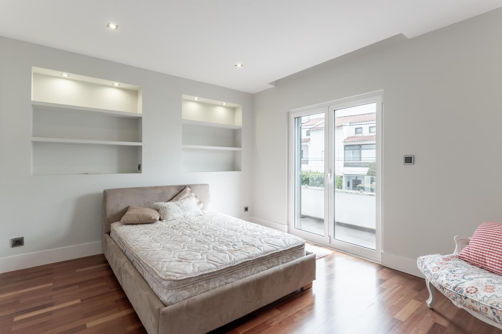 Moradia T5 com piscina, Alapraia, Cascais - Imagem 28