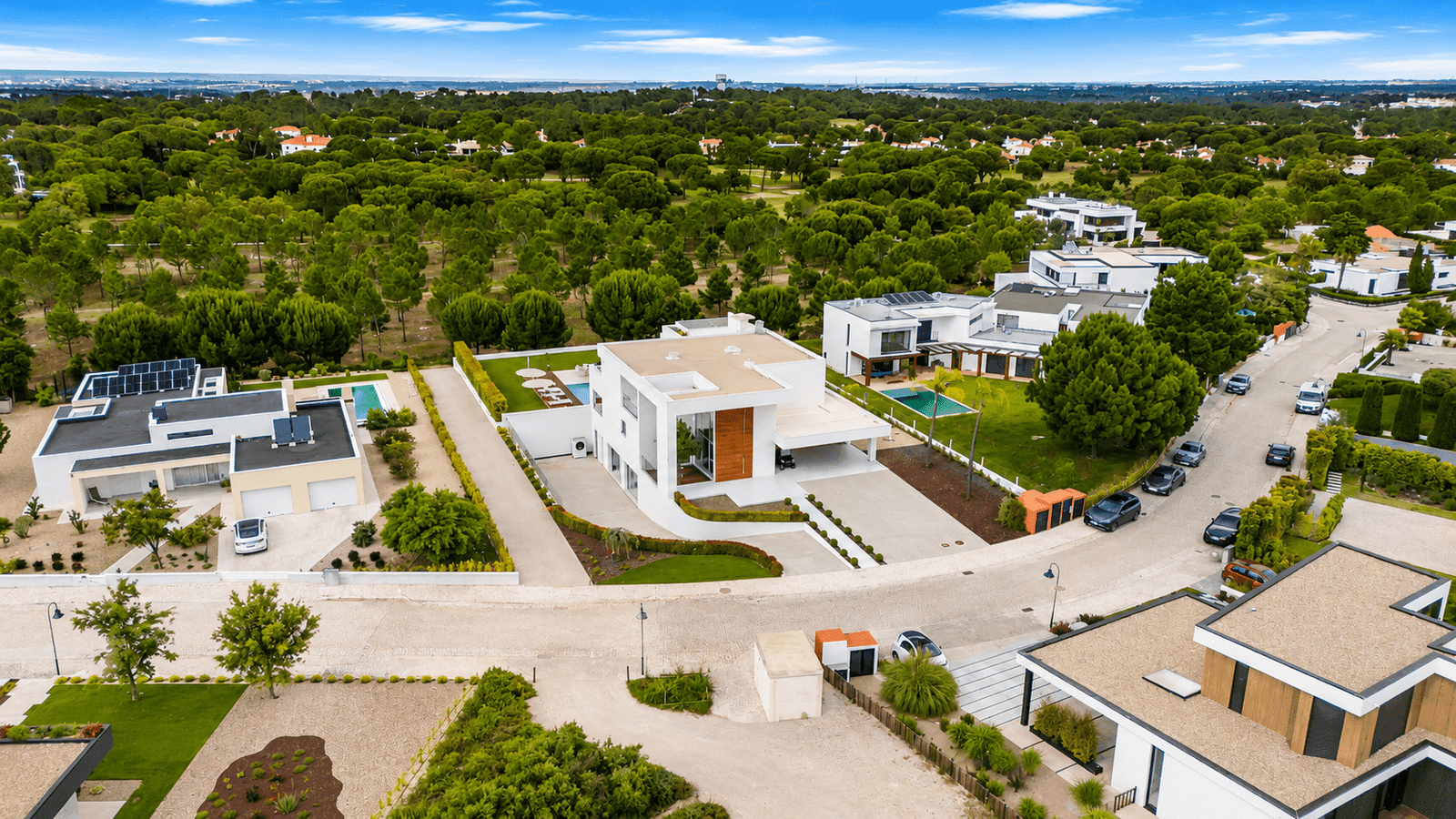 6 Bedroom House with swimming pool, Quinta do Peru, Sesimbra - Image 3