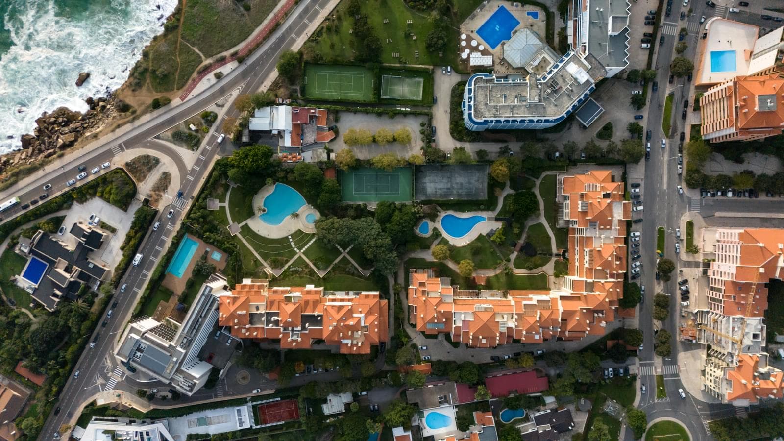 3 Bedroom Apartment with garden, Gandarinha, Cascais - Image 1