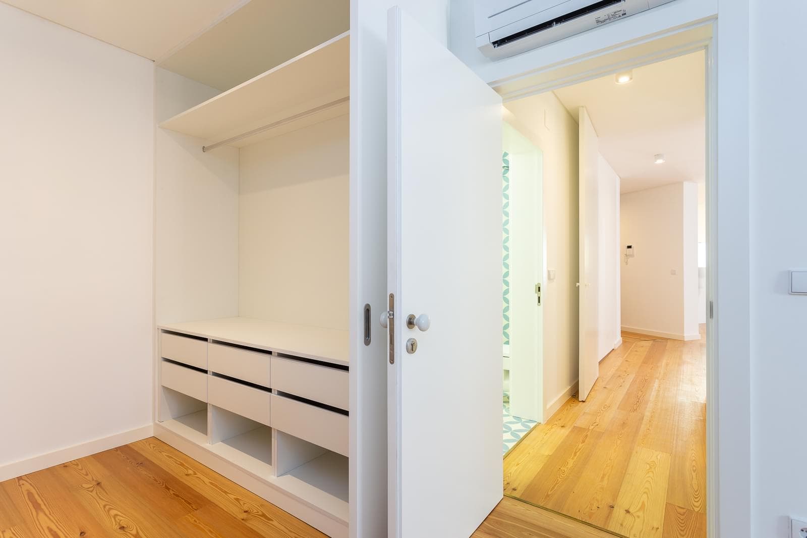 Apartamento T2 novo, Mouraria, Lisboa - Imagem 6