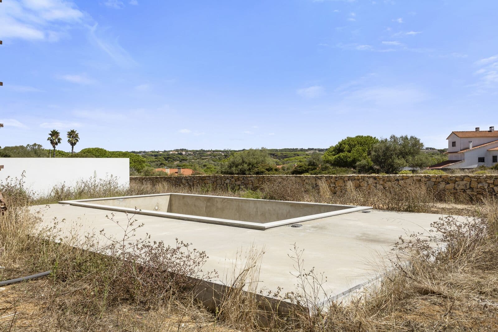 4 Bedroom Semi-detached house with swimming pool, Fontanelas, Sintra - Image 38