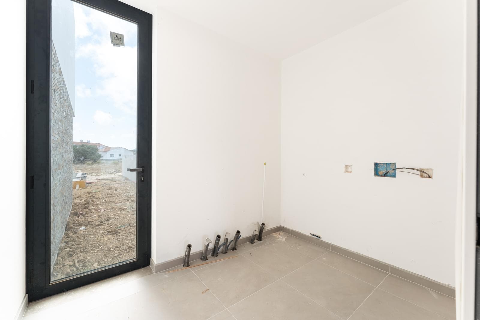 4 Bedroom Semi-detached house with swimming pool, Fontanelas, Sintra - Image 27