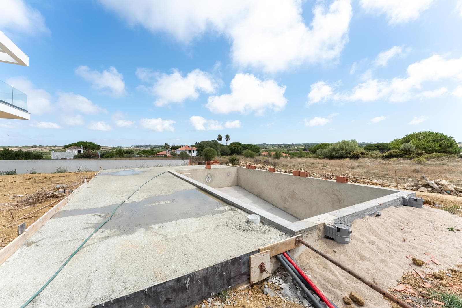4 Bedroom Semi-detached house with swimming pool, Fontanelas, Sintra - Image 12