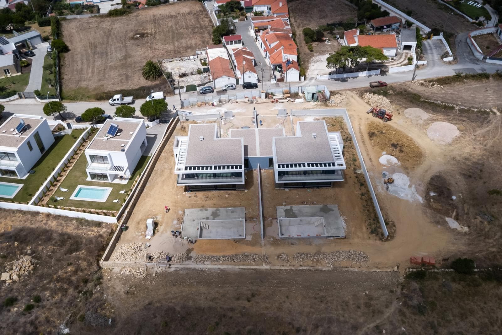 4 Bedroom Semi-detached house with swimming pool, Fontanelas, Sintra - Image 9