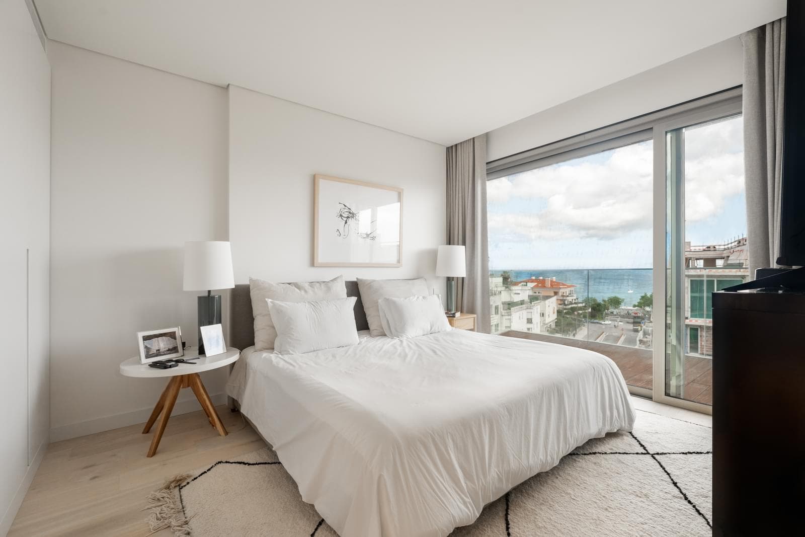 3 Bedroom Penthouse with swimming pool, Cascais - Image 16