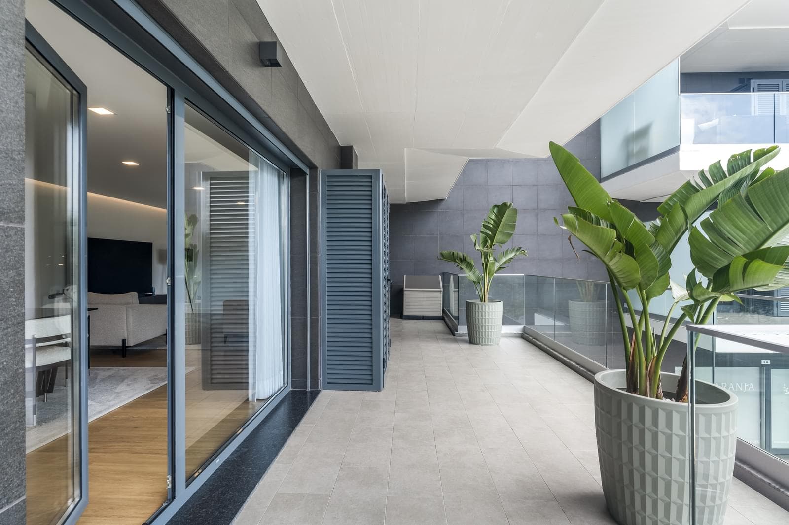 Apartamento T3 com estacionamento, Porto Salvo, Oeiras - Imagem 1
