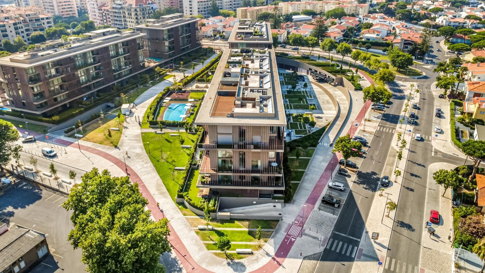 Duplex T4 com piscina, Cascais - Imagem 5