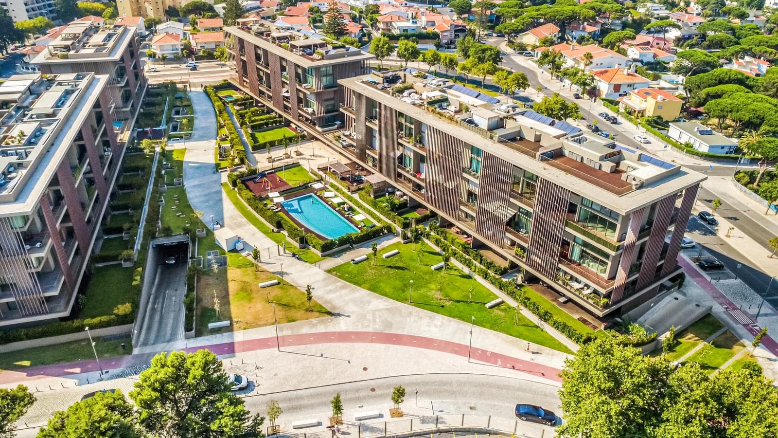 Duplex T4 com piscina, Cascais - Imagem 4