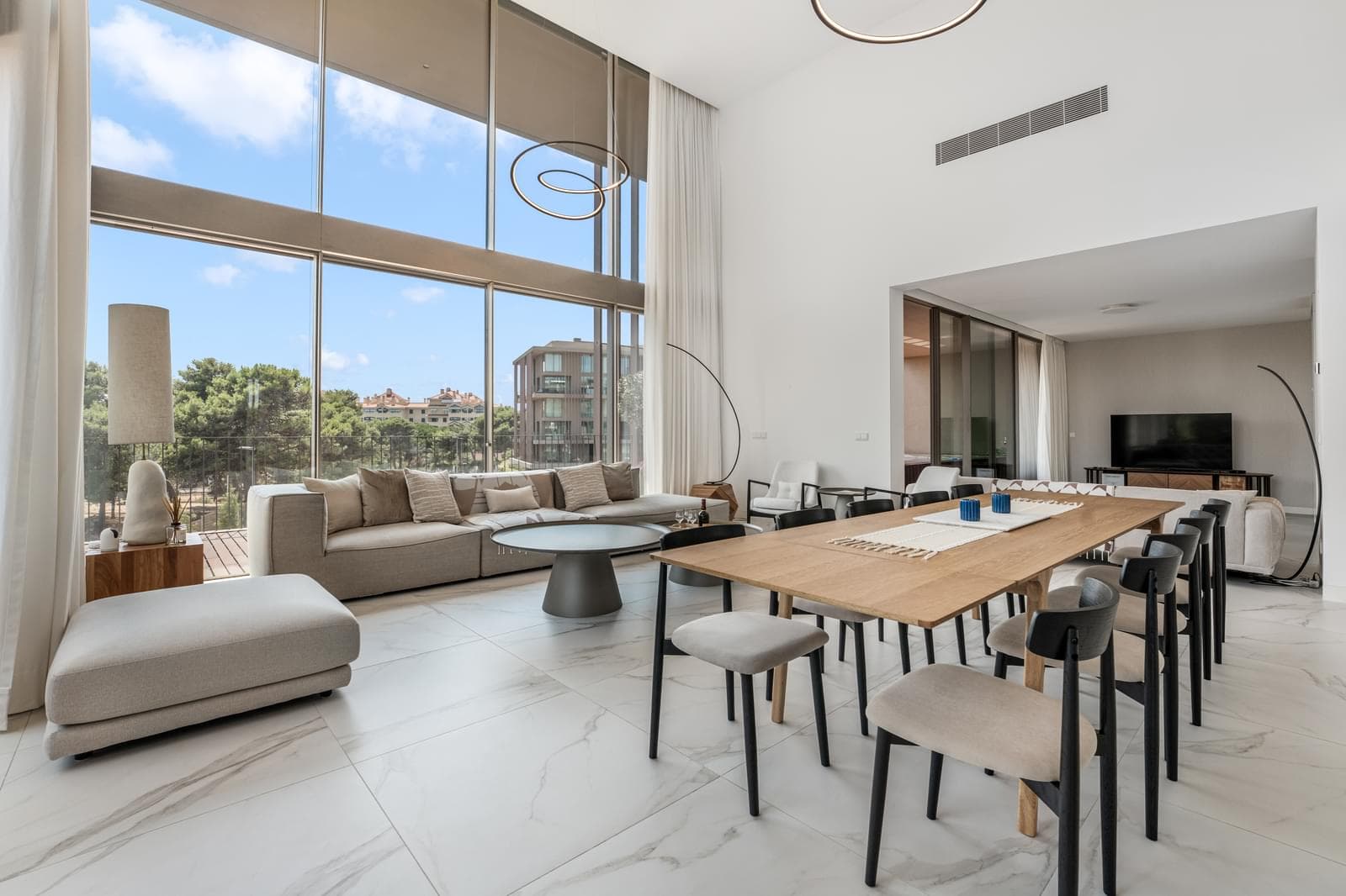 Duplex T4 com piscina, Cascais - Imagem 9