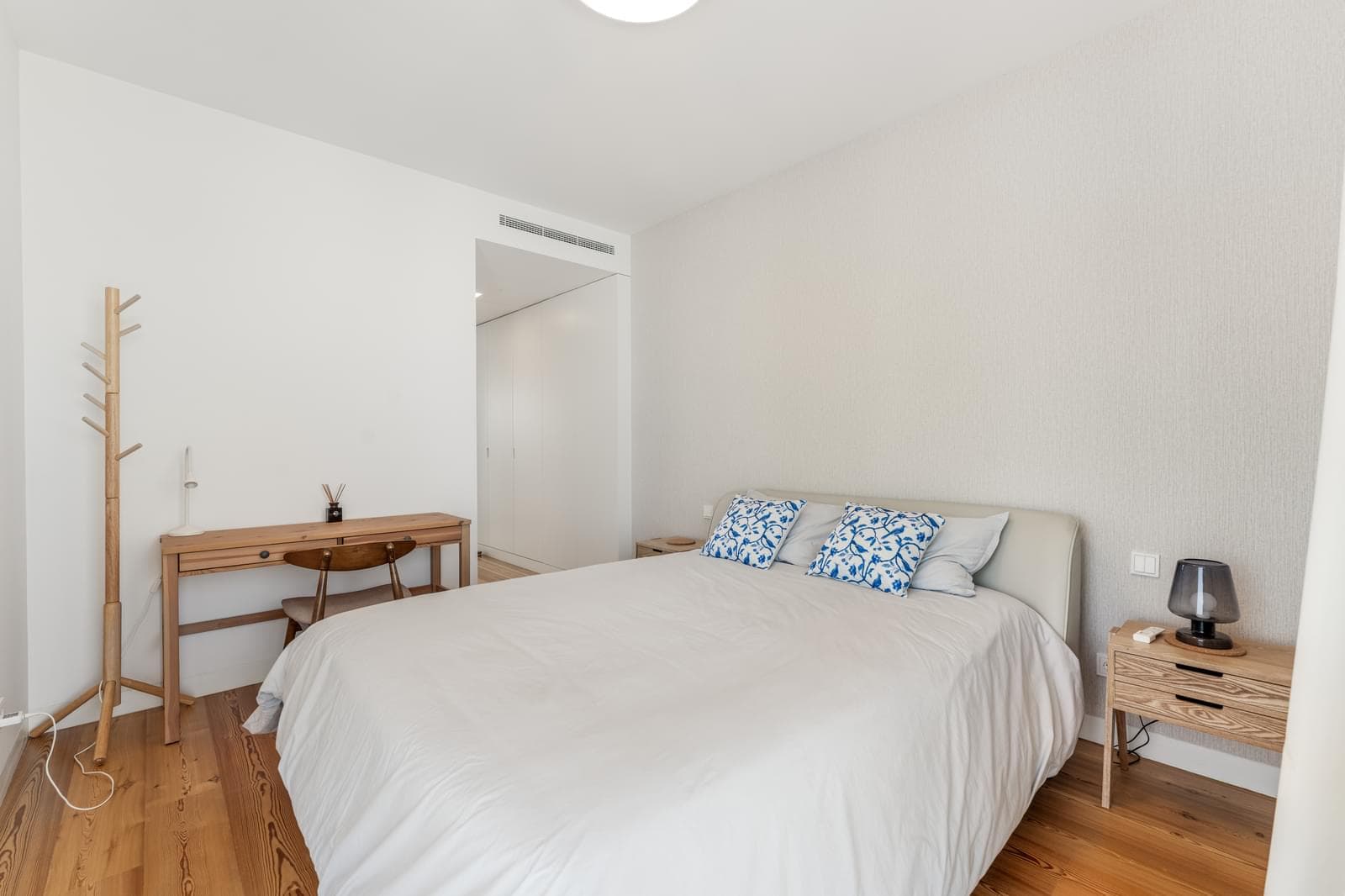 Duplex T4 com piscina, Cascais - Imagem 30