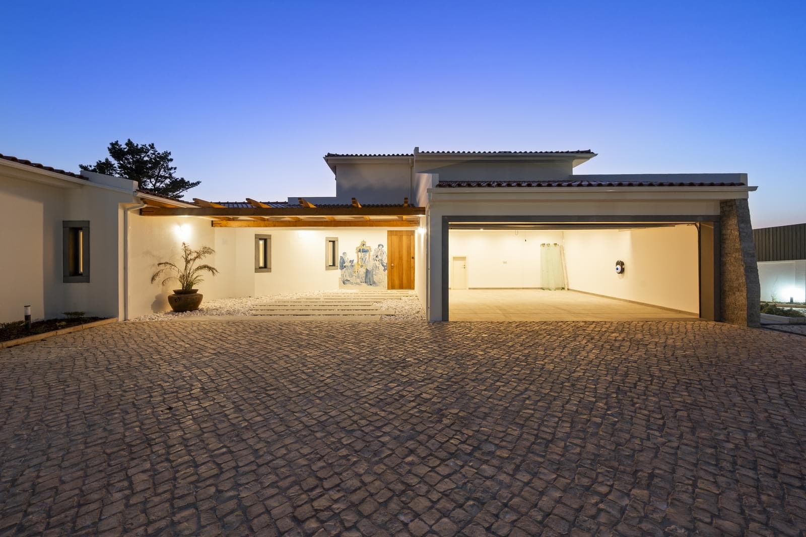 Moradia Isolada T6 com piscina, Azóia, Sintra - Imagem 57