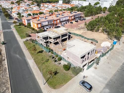 PF37374 - Moradia Geminada T4 com estacionamento, Vila Nova de Santo André, Santiago do Cacem - Imagem 4