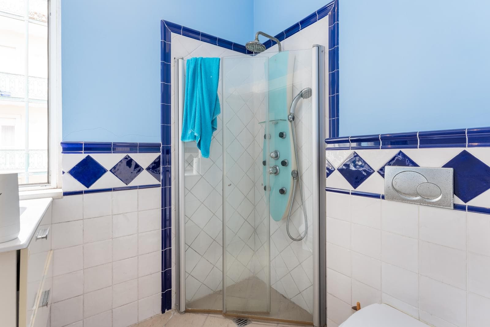 Moradia T4 + 1 com piscina, Pena, Lisboa - Imagem 18