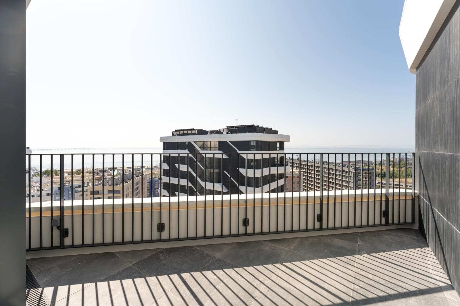 Apartamento T2 com piscina, Parque das Nações, Lisboa - Imagem 6
