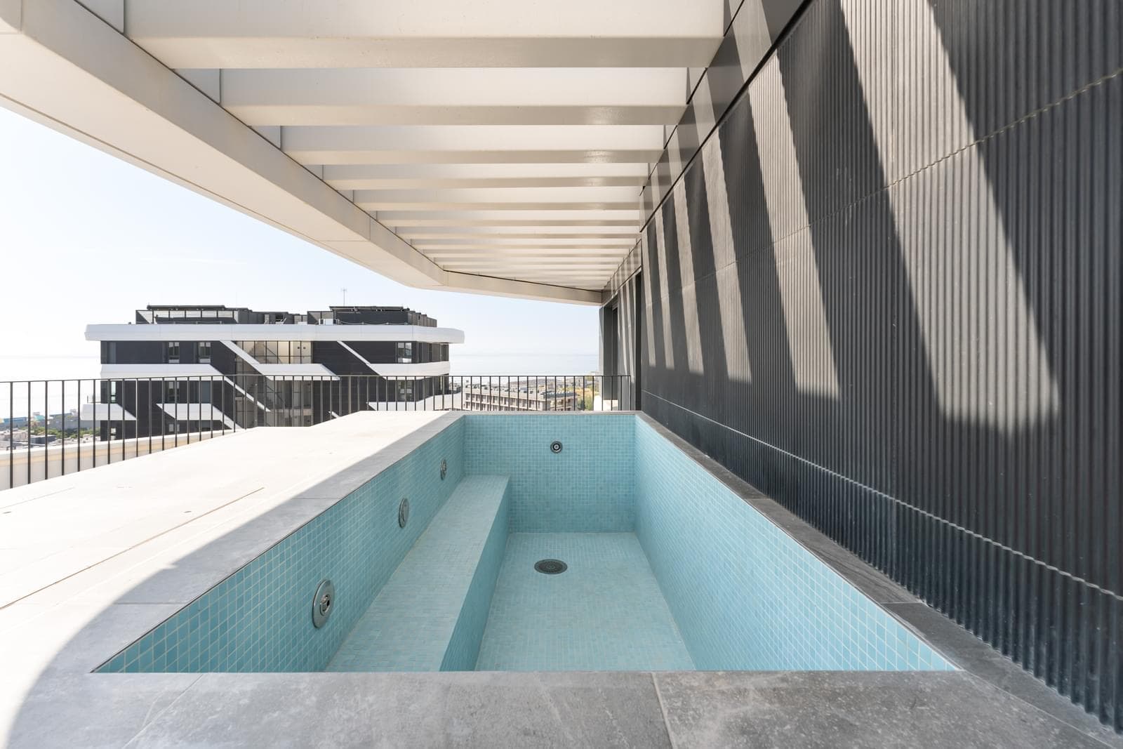 Apartamento T2 com piscina, Parque das Nações, Lisboa - Imagem 8