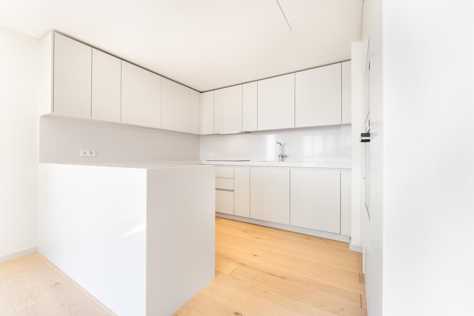 Apartamento T2 com piscina, Parque das Nações, Lisboa - Imagem 25