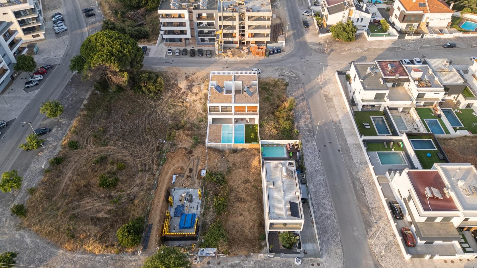 Moradia Geminada T3 com piscina, Quinta da Amizade, Setubal - Imagem 5
