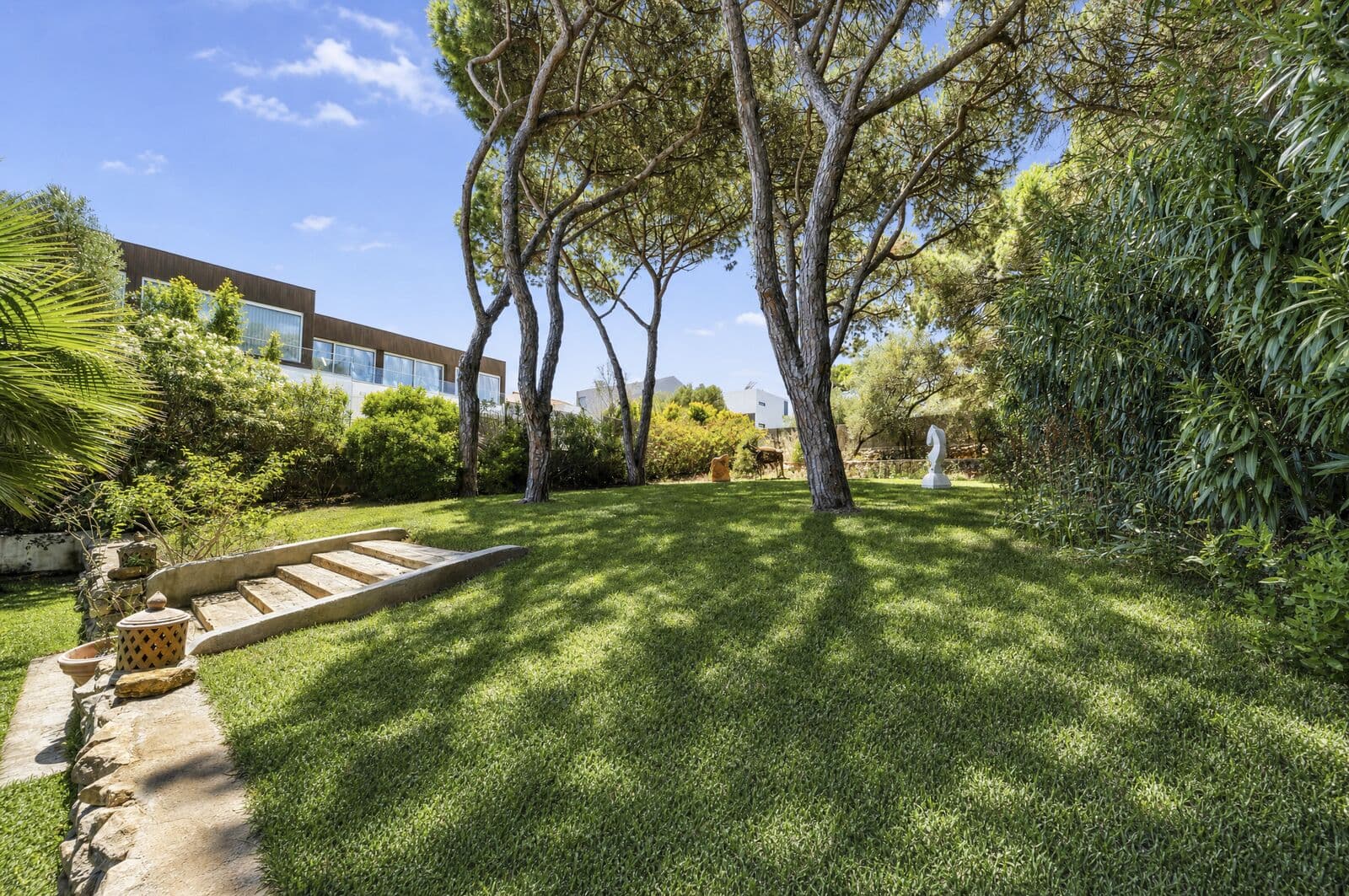 Moradia Isolada T5 + 1 com jardim, Birre, Cascais - Imagem 8
