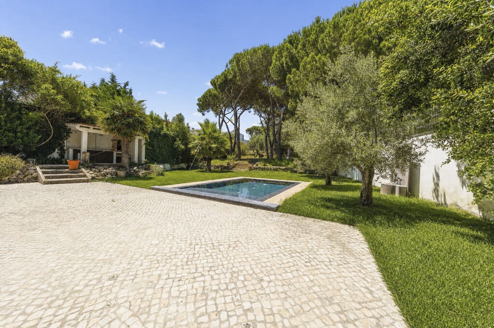 Moradia Isolada T5 + 1 com jardim, Birre, Cascais - Imagem 9