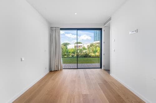PF37747 - Maison jumelée 5 + 1 pièces avec jardin, Cascais - Image 21
