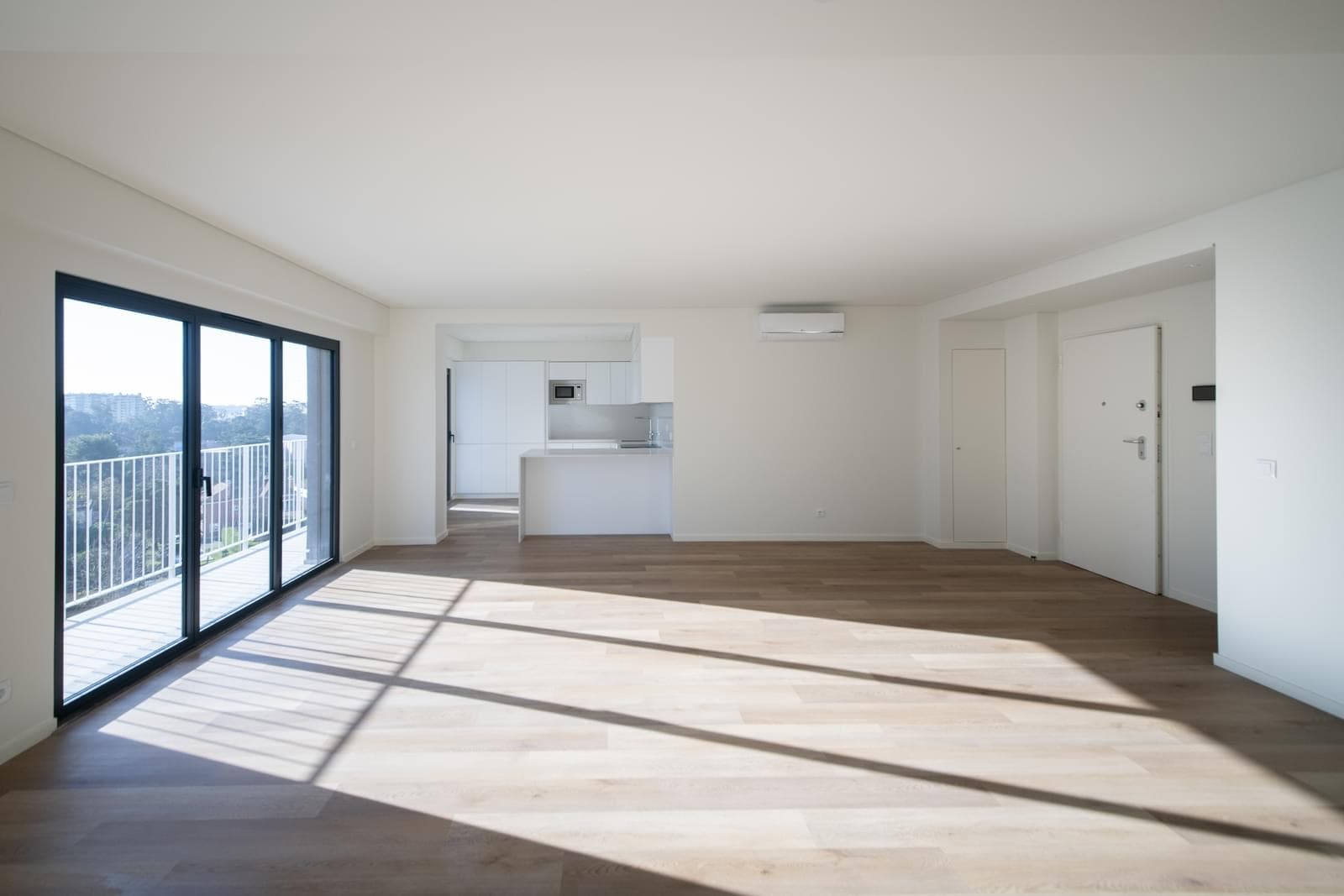 4 Bedroom Apartment in Jardins Altear, Lumiar, Lisboa - Image 1