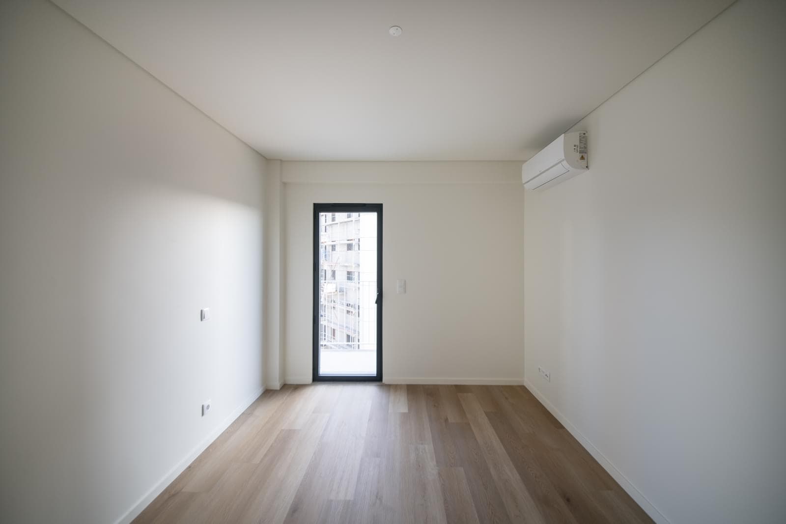 4 Bedroom Apartment in Jardins Altear, Lumiar, Lisboa - Image 14