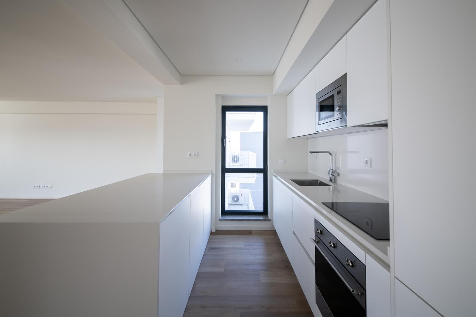4 Bedroom Apartment in Jardins Altear, Lumiar, Lisboa - Image 9