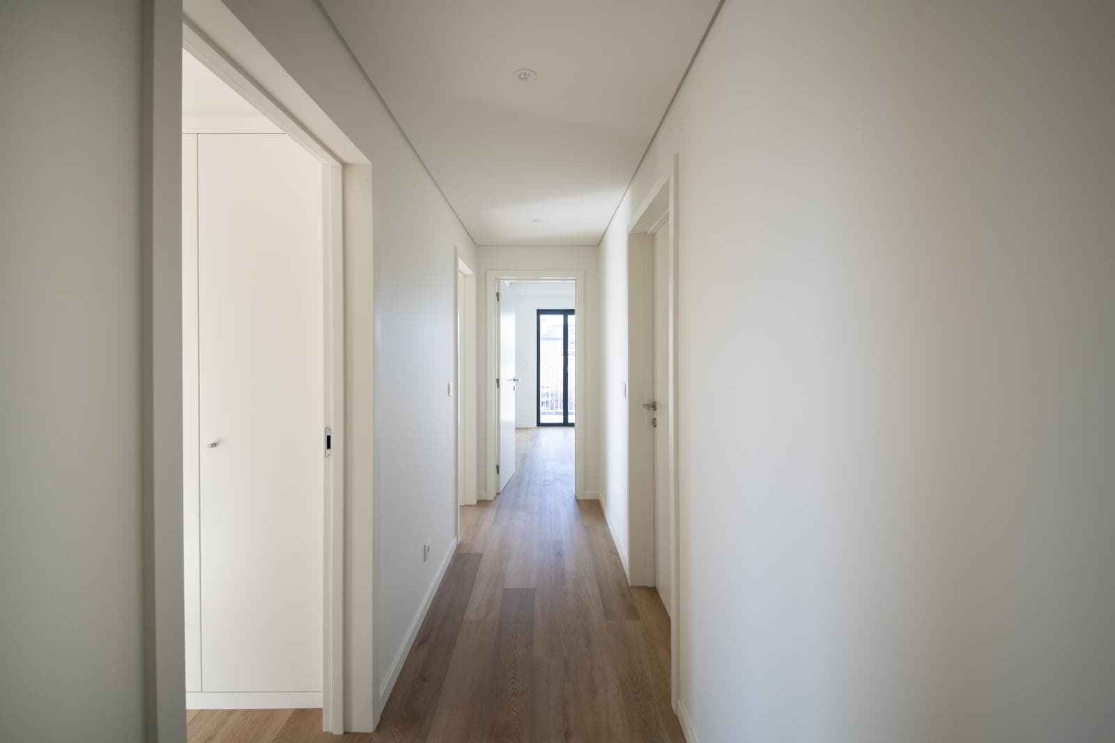4 Bedroom Apartment in Jardins Altear, Lumiar, Lisboa - Image 19