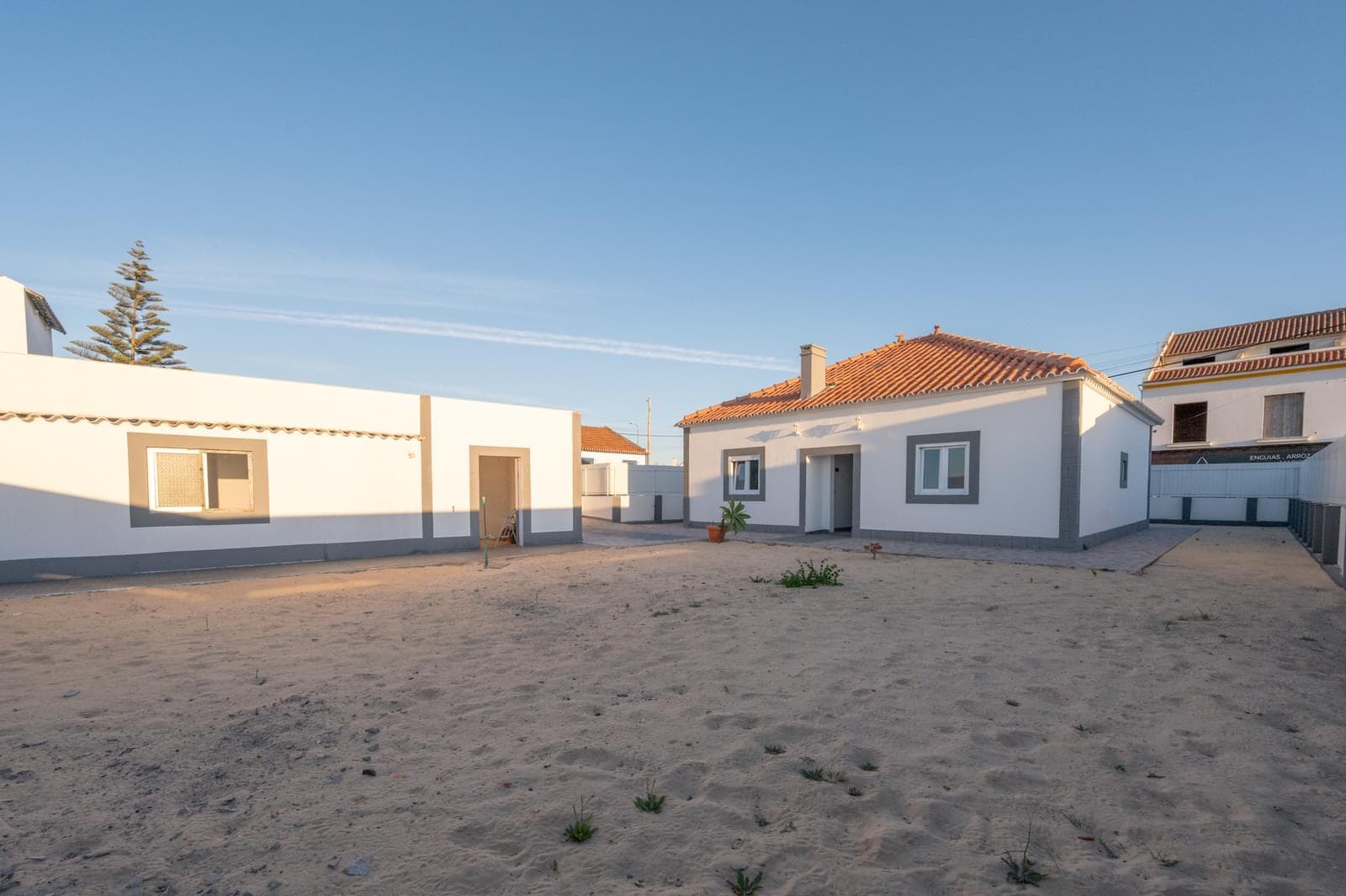 Moradia Isolada T2 com jardim, Carrasqueira, Alcacer do Sal - Imagem 1