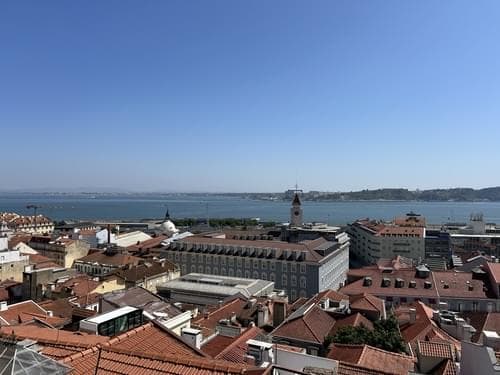 PF37926 - Apartamento T2 com vista, Chiado, Lisboa - Imagem 2