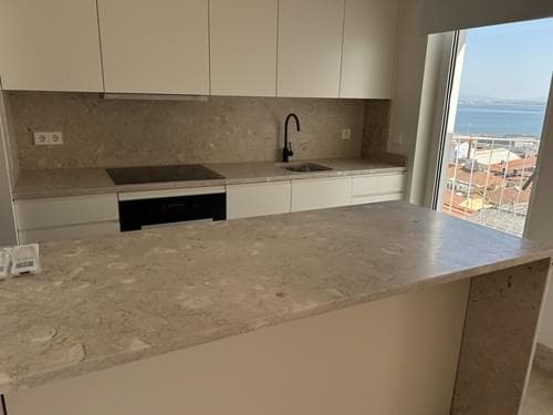 PF37926 - Apartamento T2 com vista, Chiado, Lisboa - Imagem 15