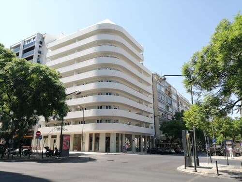PF38050 - 3 Bedroom Apartment with a view, Avenidas Novas, Lisboa - Image 1