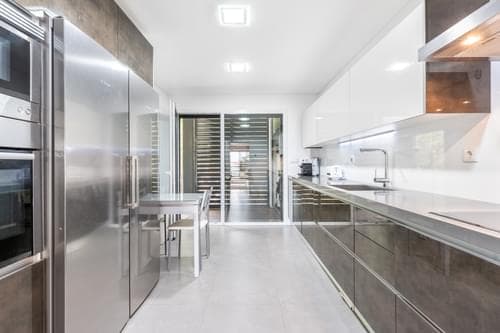 PF38056 - Appartement 5 pièces avec jardin, Parede, Cascais - Image 14