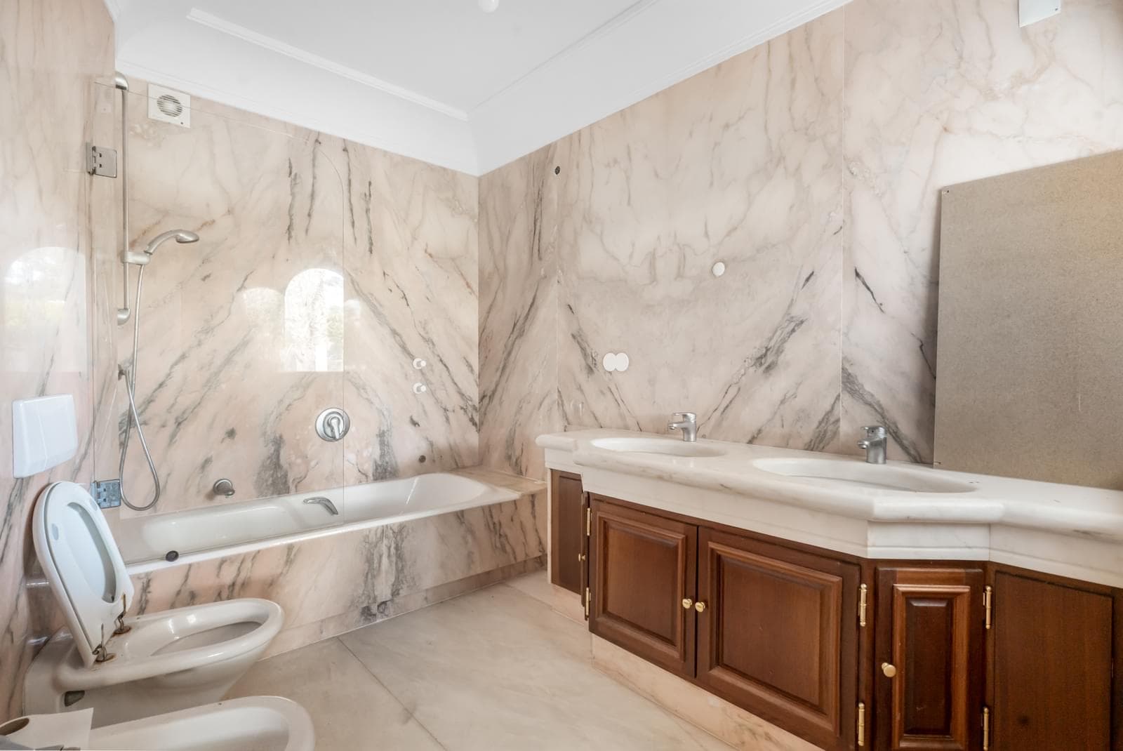 Moradia Isolada T9 com piscina, Guia, Cascais - Imagem 62