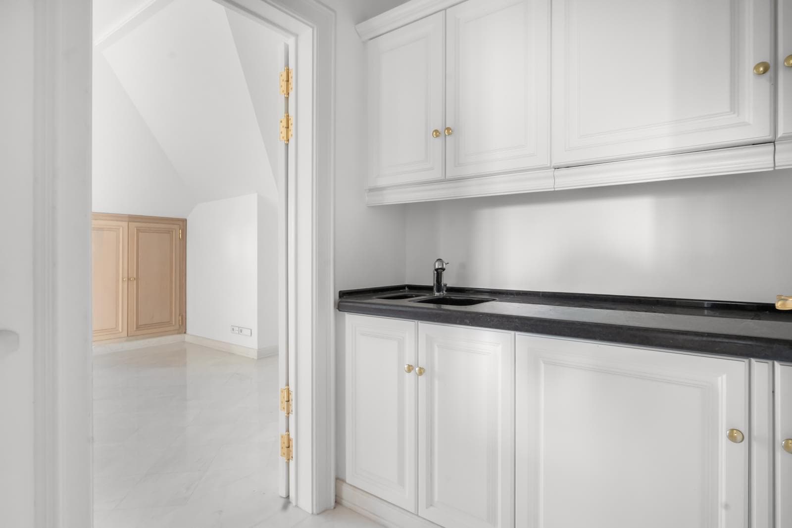 Moradia Isolada T9 com piscina, Guia, Cascais - Imagem 41