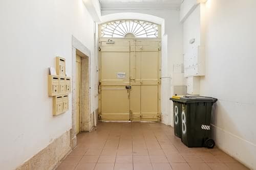 PF38202 - Bureau, Baixa, Lisboa - Image 23
