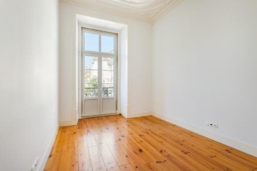 PF38202 - Bureau, Baixa, Lisboa - Image 13