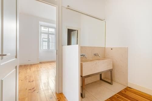 PF38202 - Bureau, Baixa, Lisboa - Image 15