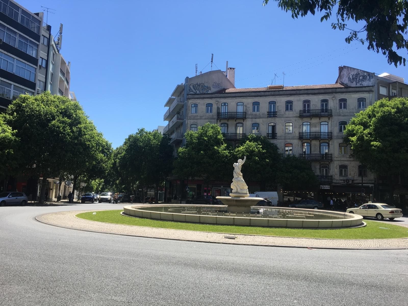 Apartamento T1 com vista, Estefânia, Lisboa - Imagem 1