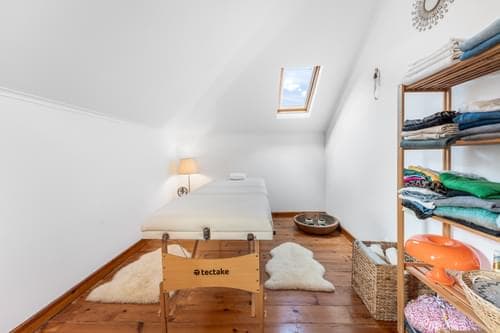 PF41047 - 5 Bedroom House with garden, Monte Estoril, Cascais - Image 23