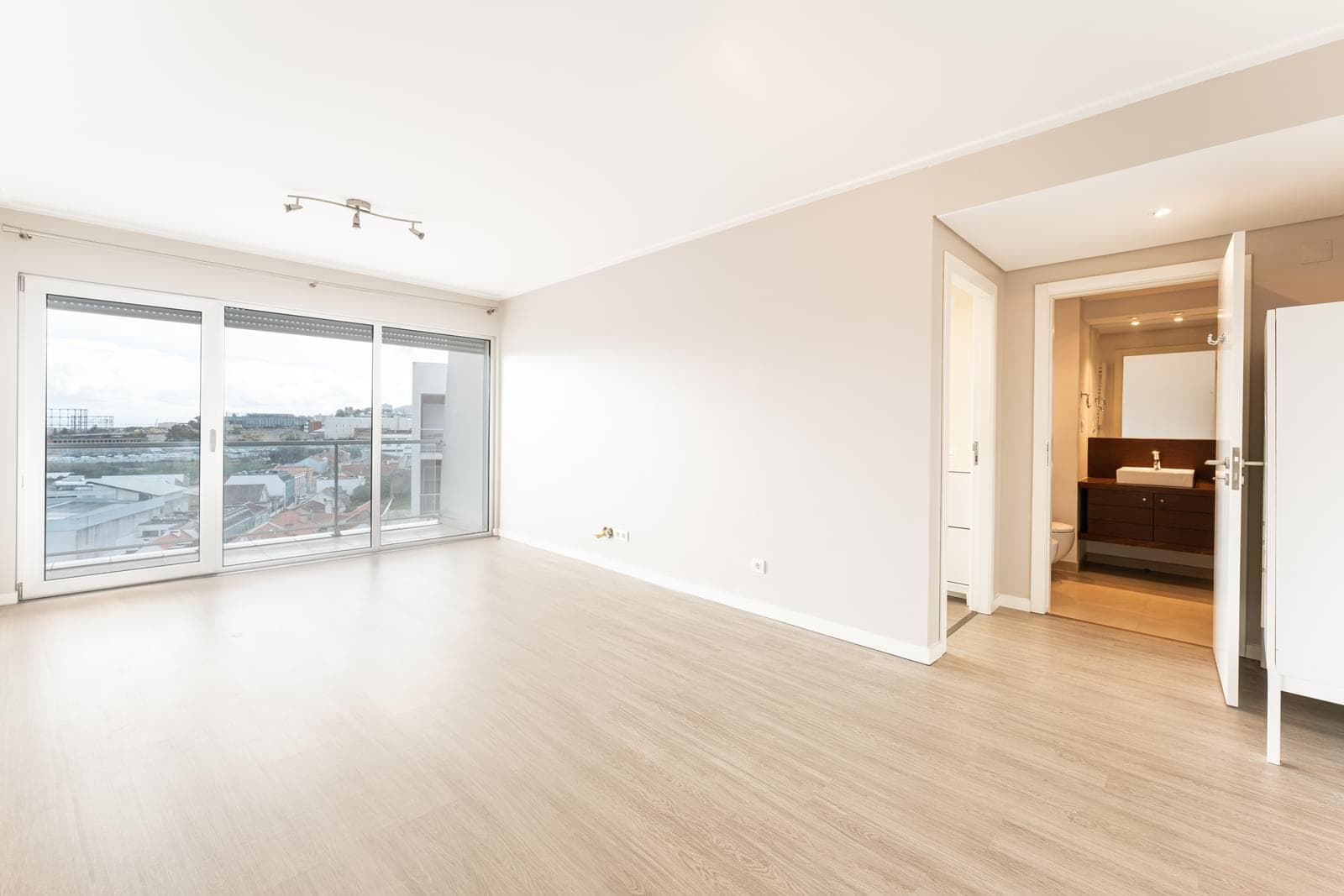 Apartamento T1 com estacionamento, Parque das Nações, Lisboa - Imagem 8