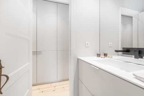 PF38393 - Apartamento T2 com estacionamento, Estrela, Lisboa - Imagem 23