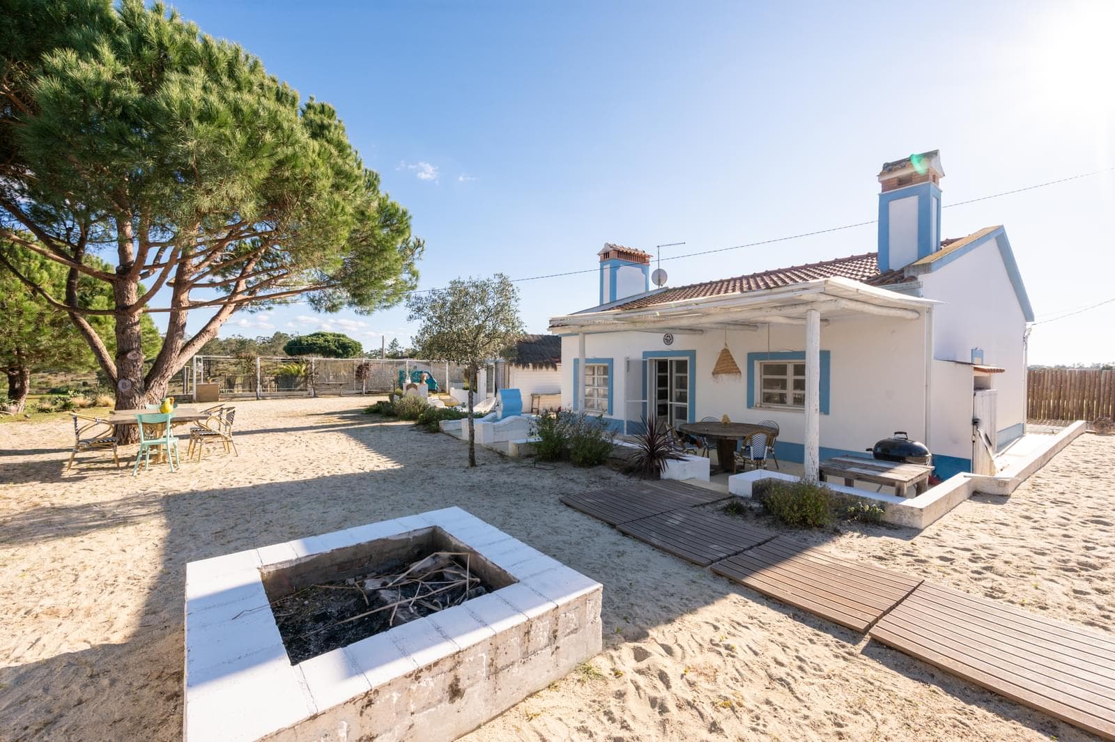 Moradia Isolada T4 com jardim, Possanco, Alcacer do Sal - Imagem 1