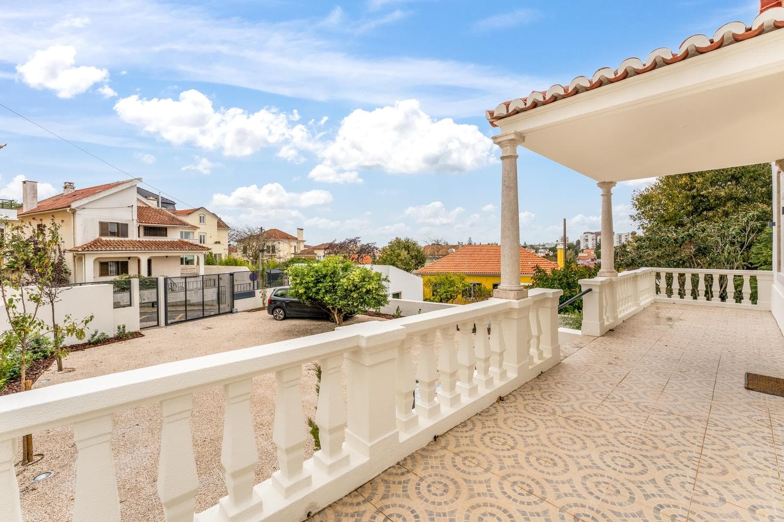 Moradia T4 + 1 com piscina, Santo Amaro de Oeiras, Oeiras - Imagem 2