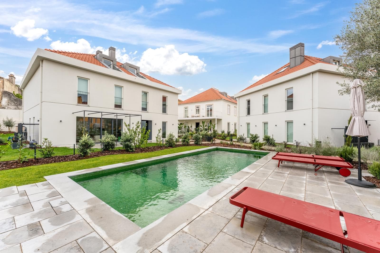 Moradia T4 + 1 com piscina, Santo Amaro de Oeiras, Oeiras - Imagem 3